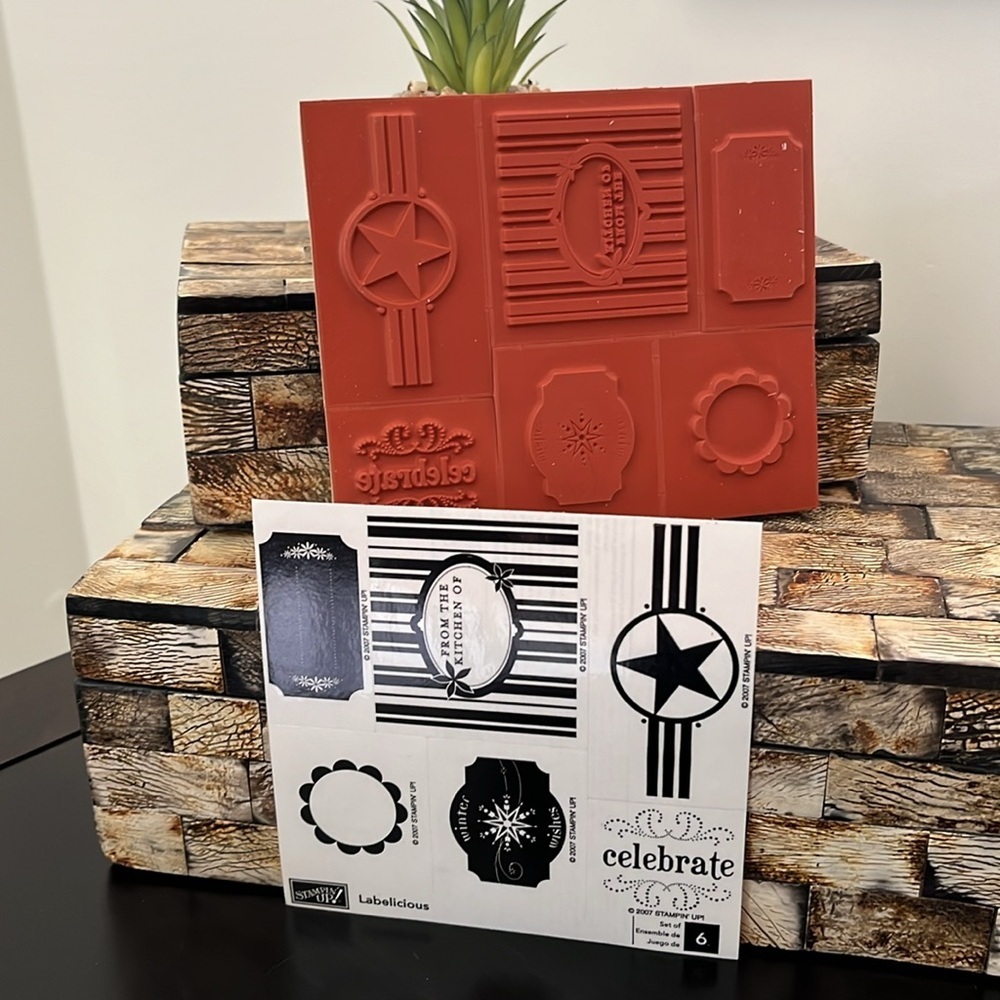 NEW STAMPIN' UP! Labelicious Stamps with Wood Mounts - Set of 6 - Picture 2 of 4